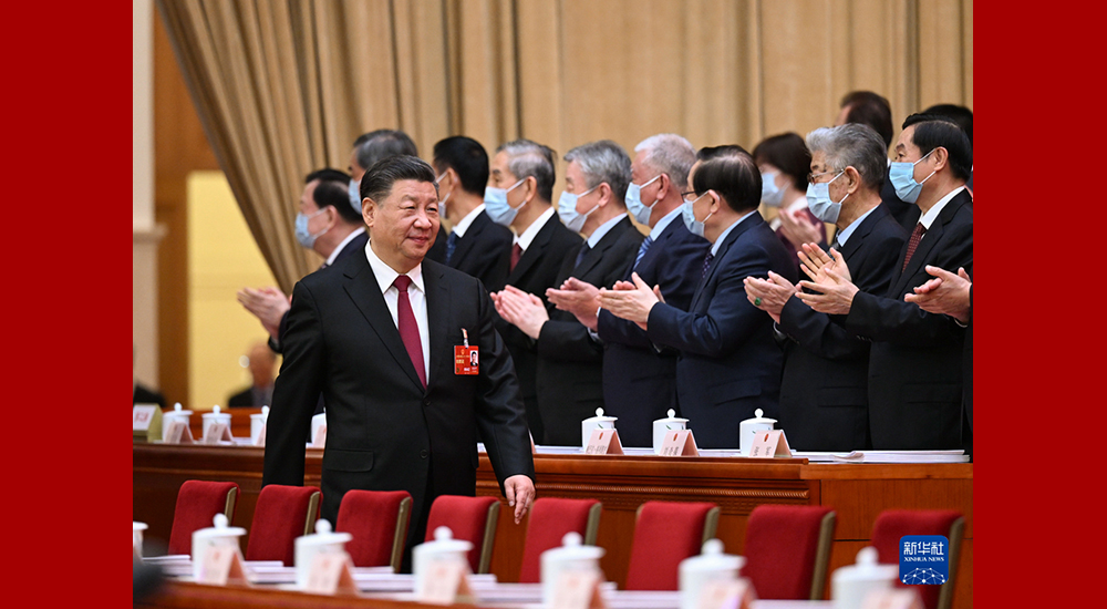 3月5日，第十四屆全國(guó)人民代表大會(huì)第一次會(huì)議在北京人民大會(huì)堂開(kāi)幕。習(xí)近平步入會(huì)場(chǎng)。